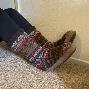 Muk Luks Aztec Slippers